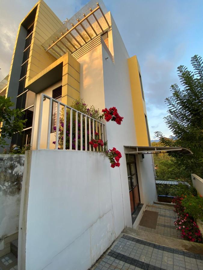 Bed and Breakfast Munnar Bnb Экстерьер фото